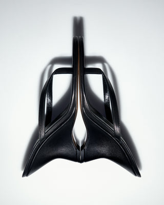 Muse Thong Wedge | Black Leather