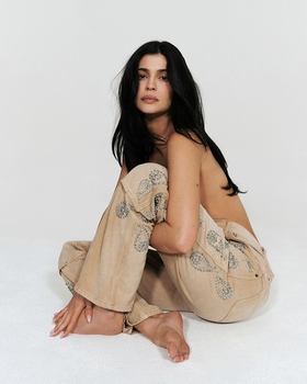 Alt text not provided for this image