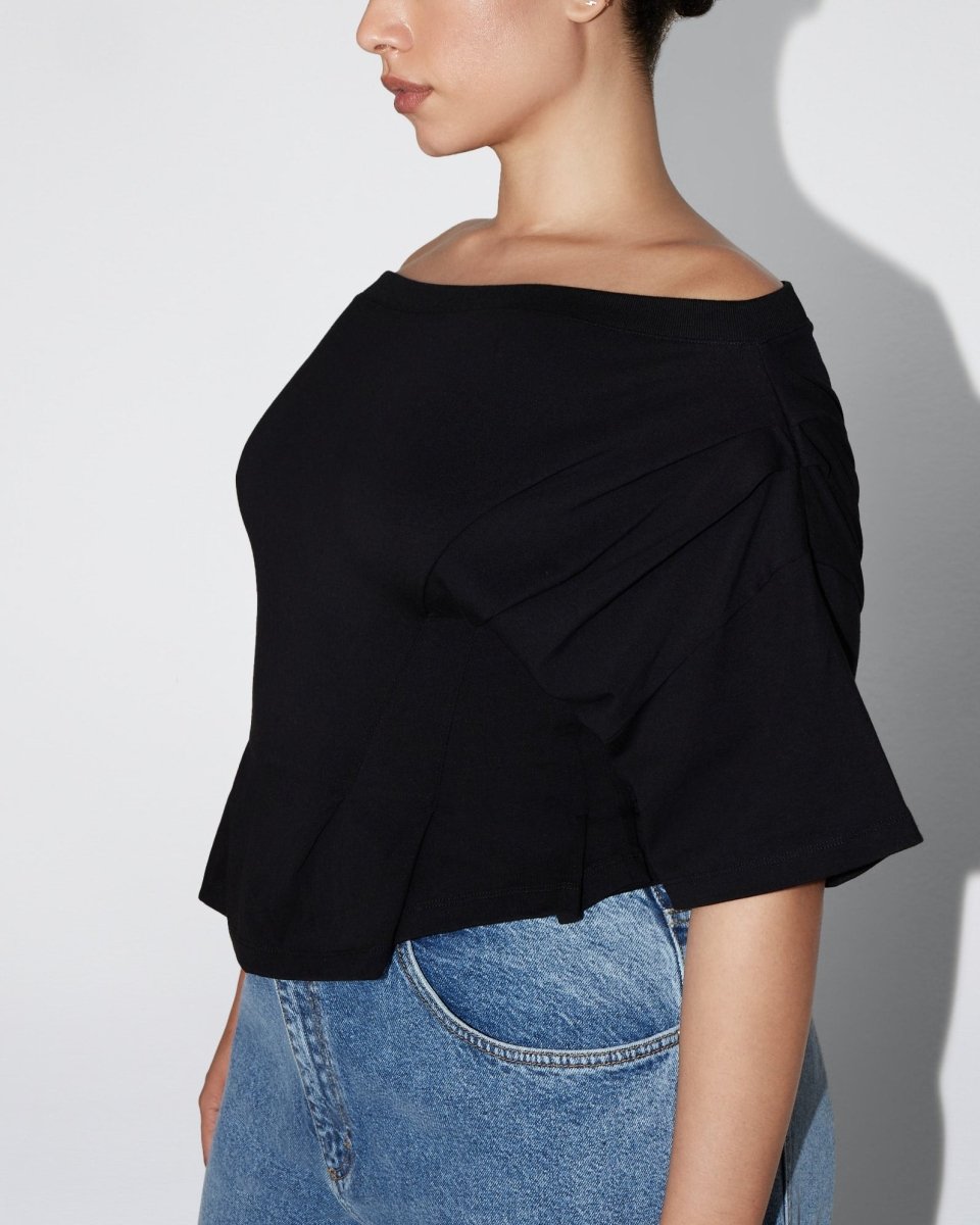 Off the Shoulder Cinching Tee | Black