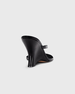 Muse Thong Wedge | Black Leather