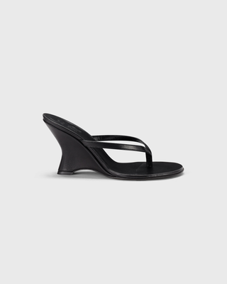 Muse Thong Wedge | Black Leather