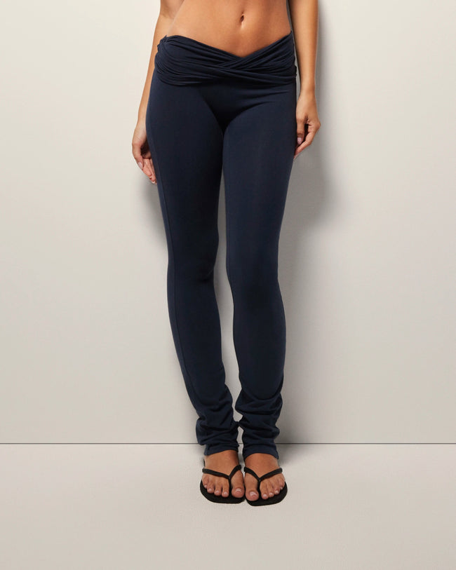 Asymmetrical Foldover Leggings | Midnight