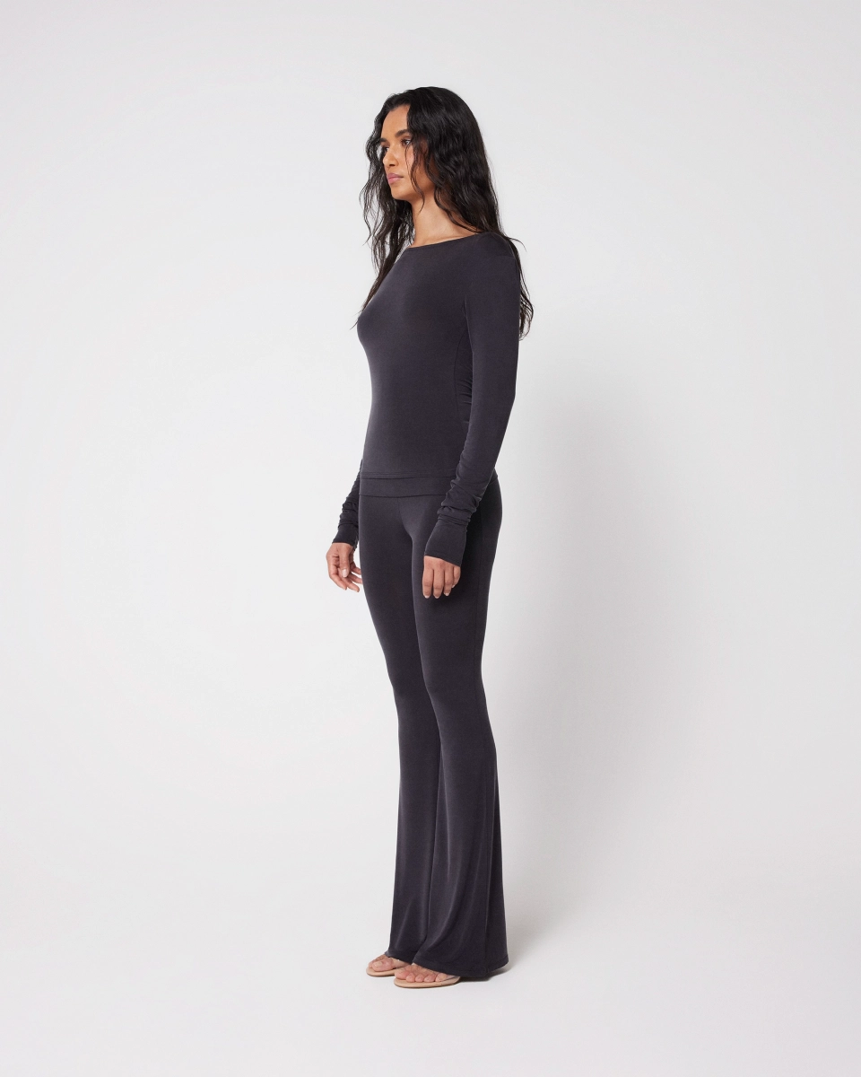 Boat Neck Long Sleeve | Black