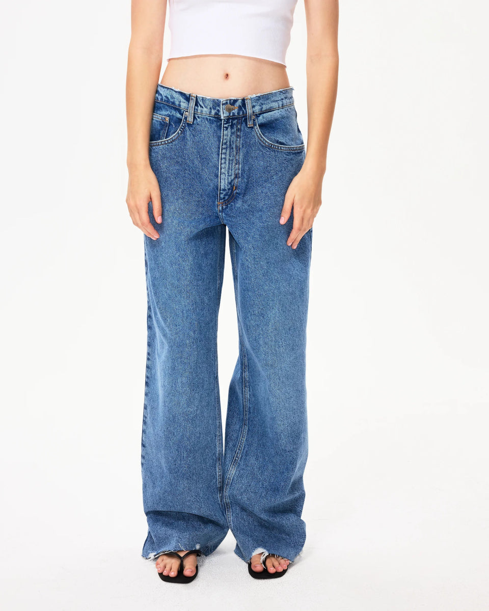 Classic Low Rise Denim Light Wash – Khy - Main Image