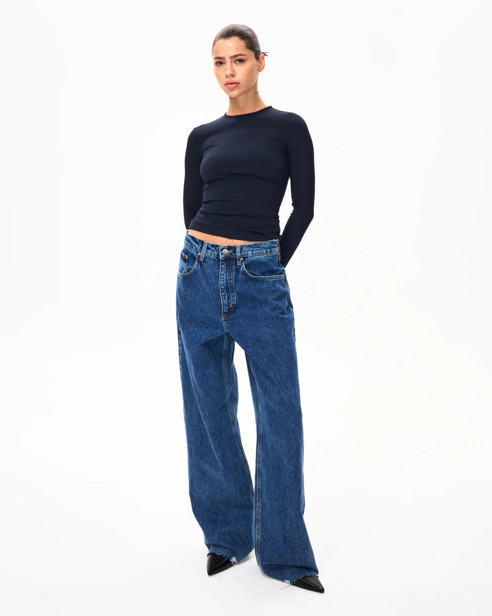 Classic Low Rise Denim | Medium Wash