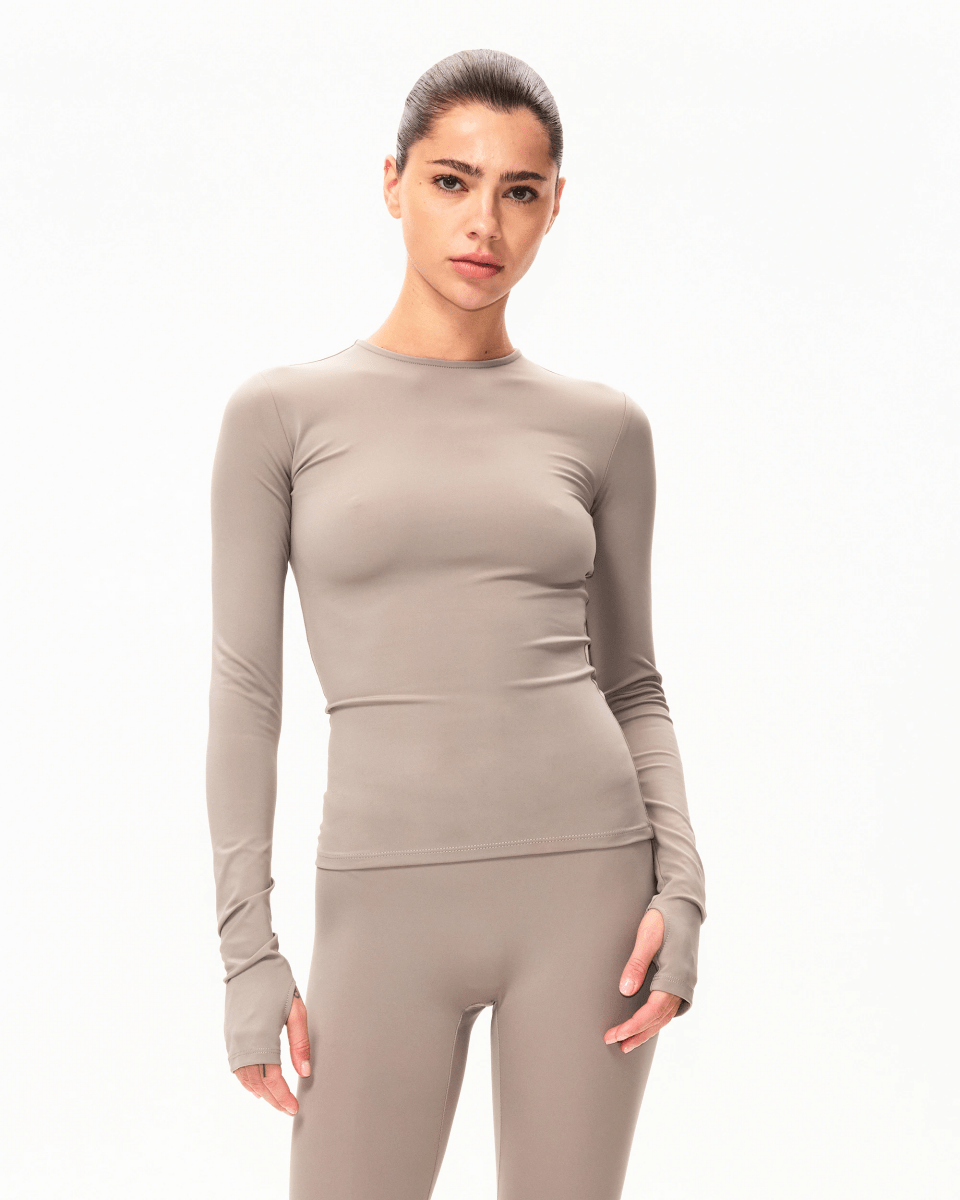 Long Sleeve Thumb Hole Tee | Cement