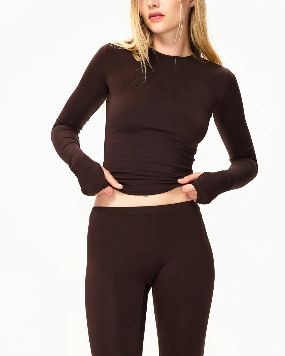 Long Sleeve Thumb Hole Tee | Chocolate