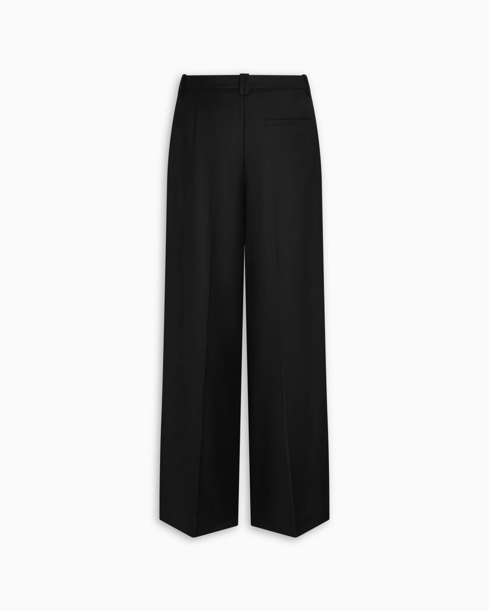 Low Rise Pleated Trouser | Black